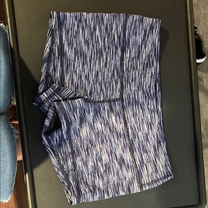 FLEO Women’s Blue Patterned Shorts